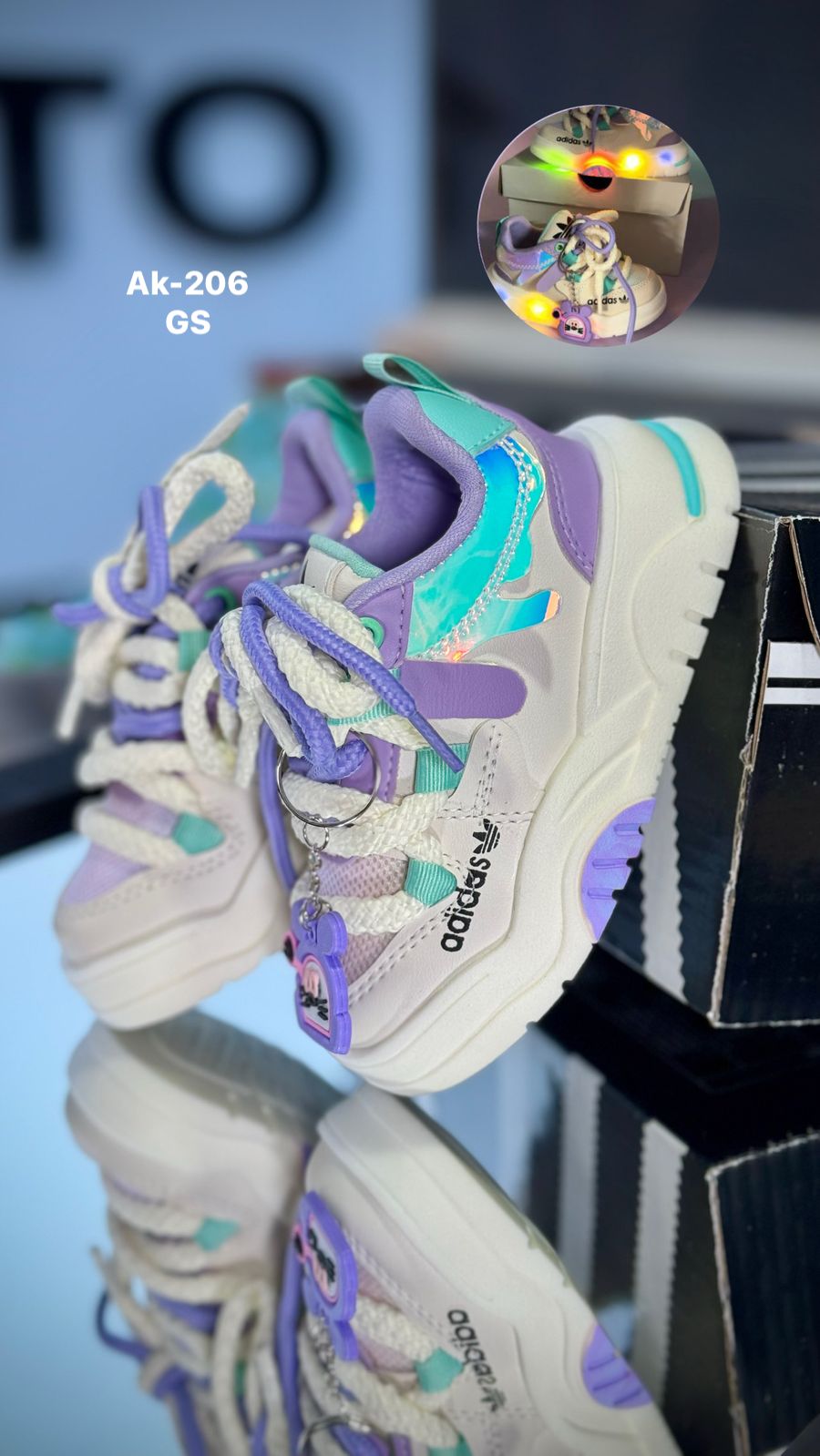 Tenis Adidas Helado